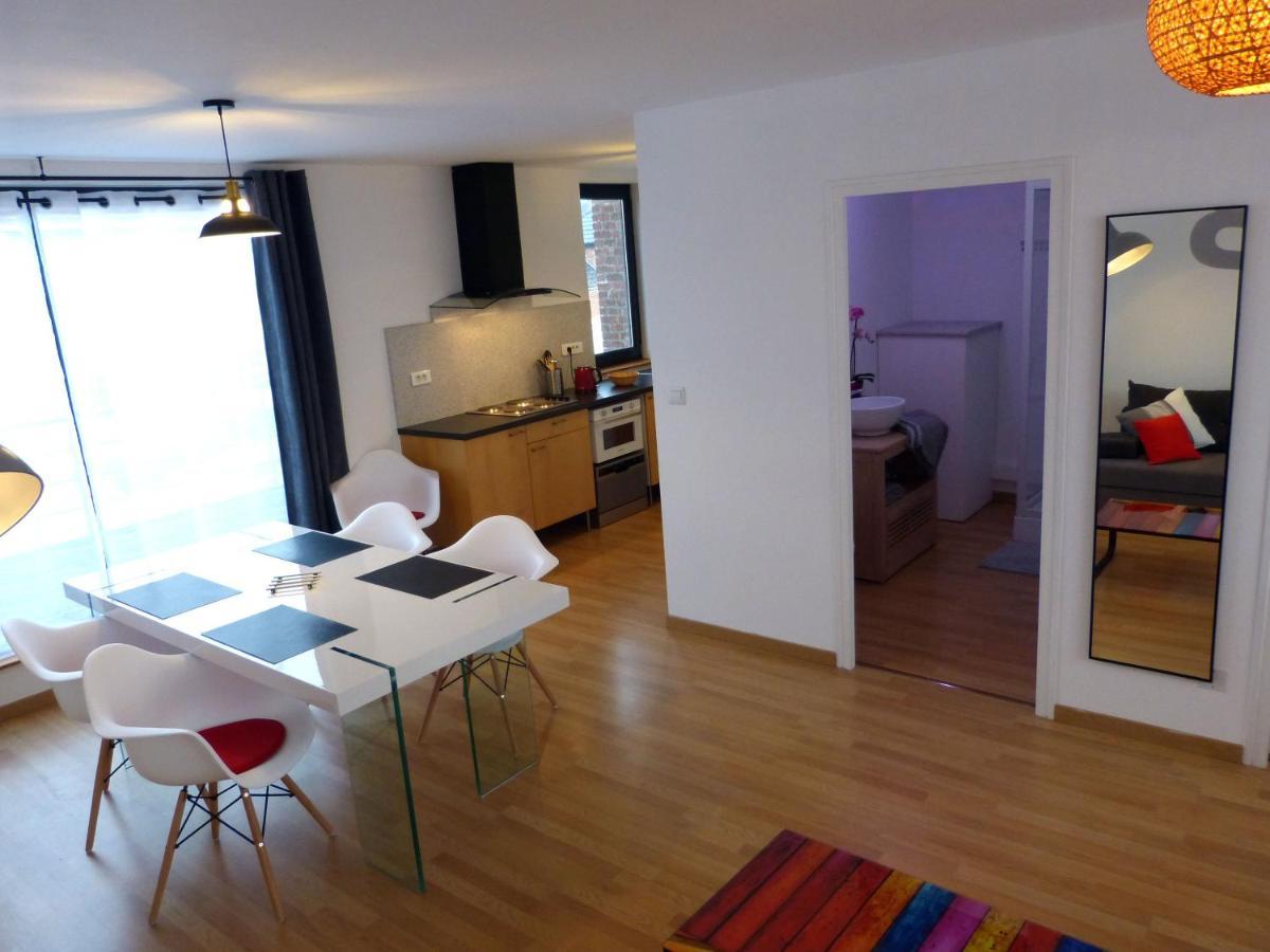 Le 99B Modern Apartment Queen Size Bed Connected Tv Hallennes-lez-Haubourdin Екстериор снимка