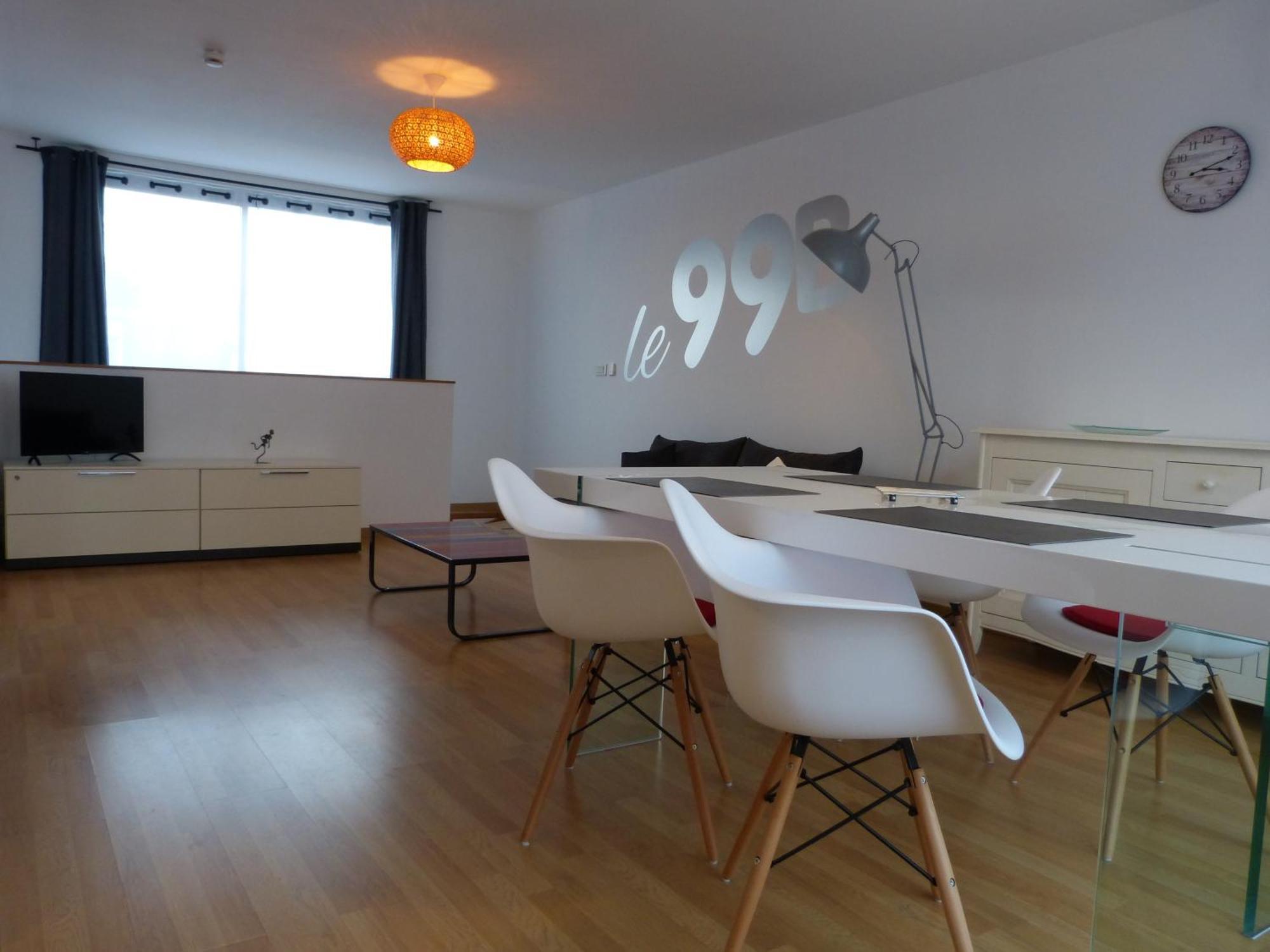 Le 99B Modern Apartment Queen Size Bed Connected Tv Hallennes-lez-Haubourdin Екстериор снимка